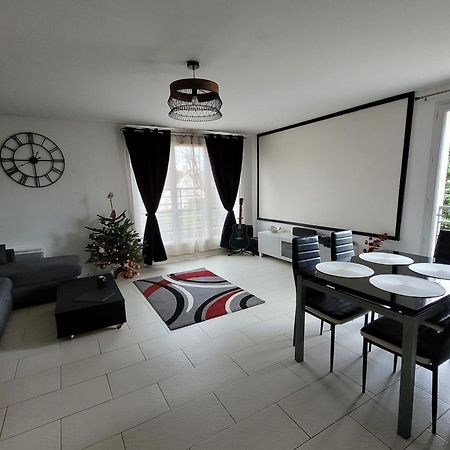 Duplex Proche Disney Avec Ecran Cinema Chessy  Εξωτερικό φωτογραφία
